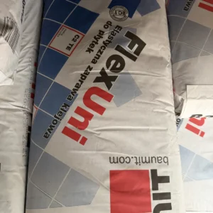 Worki kleju do płytek Baumit Baumacol FlexUni 25 kg w magazynie hurtowni Szach-Mat w Kłobucku